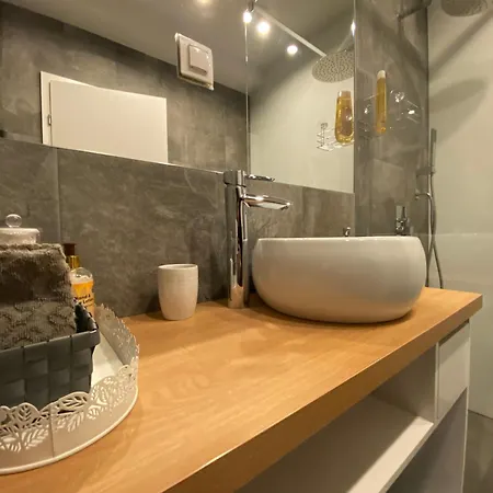 Eden Apartment Bucharest