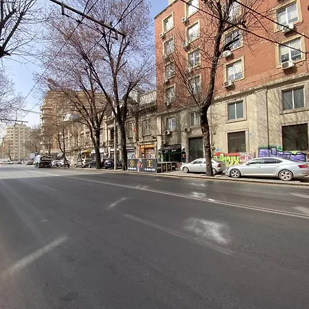 Eden شقة بوخارست